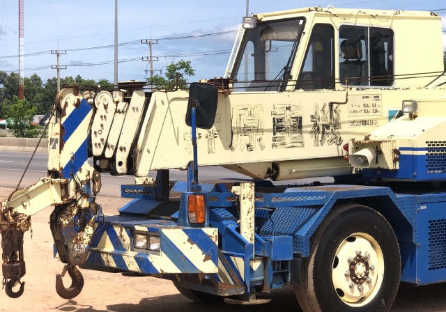 ขายรถเครน TADANO TR80M-1 (ขนาด 8 ตัน) ปี 1994 นำเข้าจากญี่ปุ่น สภาพสวยพร้อมใช้ มีVDOการทำงานครับ