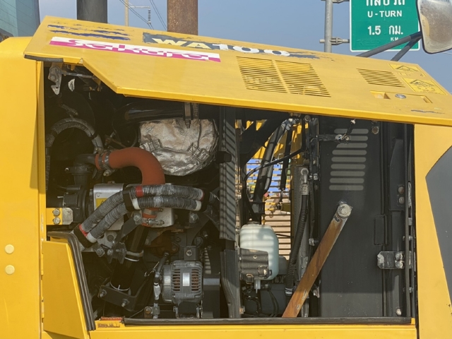 ขายรถตักล้อยาง KOMATSU WA100-6 นำเข้าจากญี่ปุ่น สภาพสวยพร้อมใช้