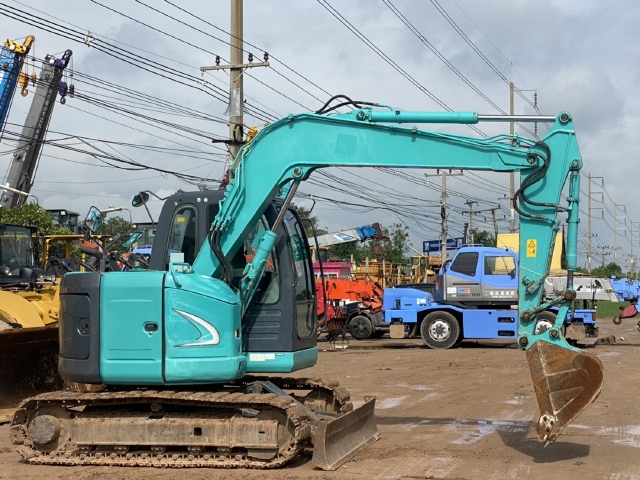 ขายรถขุด KOBELCO SK70SR-2 นำเข้าจากญี่ปุ่น สภาพสวยพร้อมใช้ มีVDOการทำงานครับ ขายรถขุด KOBELCO SK70SR-2 นำเข้าจากญี่ปุ่น สภาพสวยพร้อมใช้ มีVDOการทำงานครับ