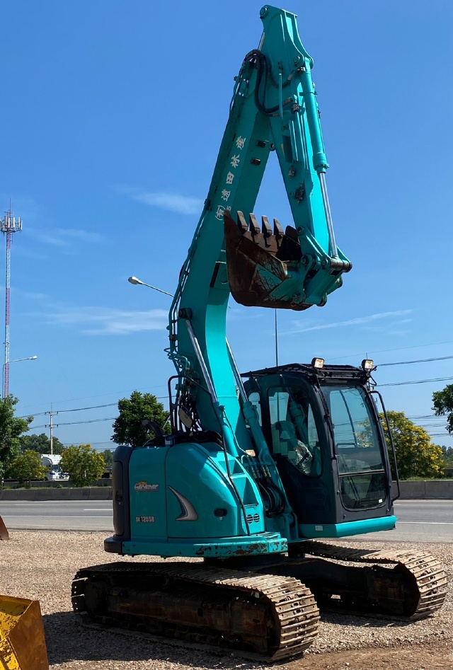 ขายรถขุด KOBELCO SK125SR ปี 2013 นำเข้าจากญี่ปุ่น พร้อมใช้ มีVDOการทำงานครับ