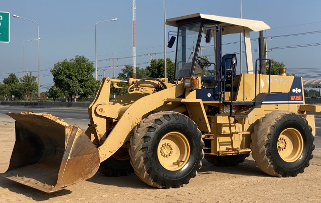 ขายรถตักล้อยาง KOMATSU WA150-1 นำเข้าจากญี่ปุ่น สภาพสวยพร้อมใช้ มีVDOการทำงานครับ