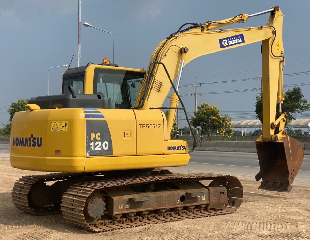 ขายรถขุด KOMATSU PC120-8 ปี 2011 นำเข้าจากญี่ปุ่น สภาพสวยพร้อมใช้ มีVDOการทำงานครับ ขายรถขุด KOMATSU PC120-8 ปี 2011 นำเข้าจากญี่ปุ่น สภาพสวยพร้อมใช้ มีVDOการทำงานครับ