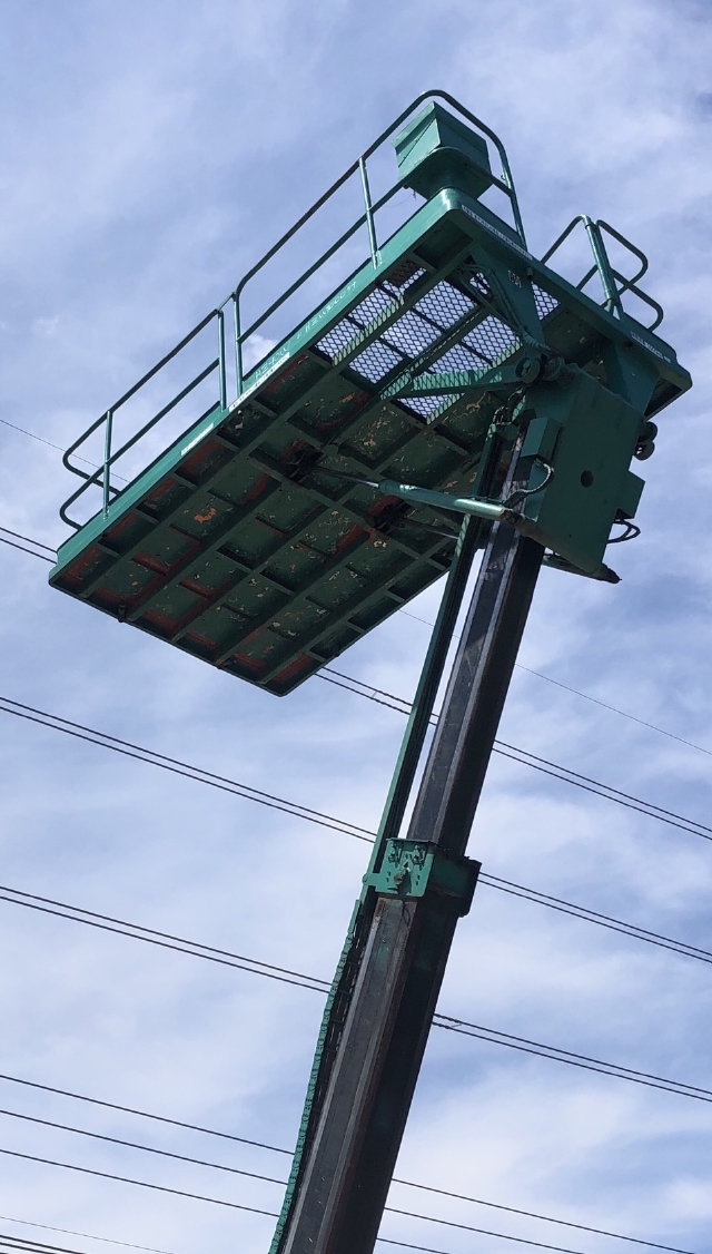 ขายรถกระเช้า HANIX HZ90W นำเข้าจากญี่ปุ่น สภาพสวยพร้อมใช้ มีVDOการทำงานครับ