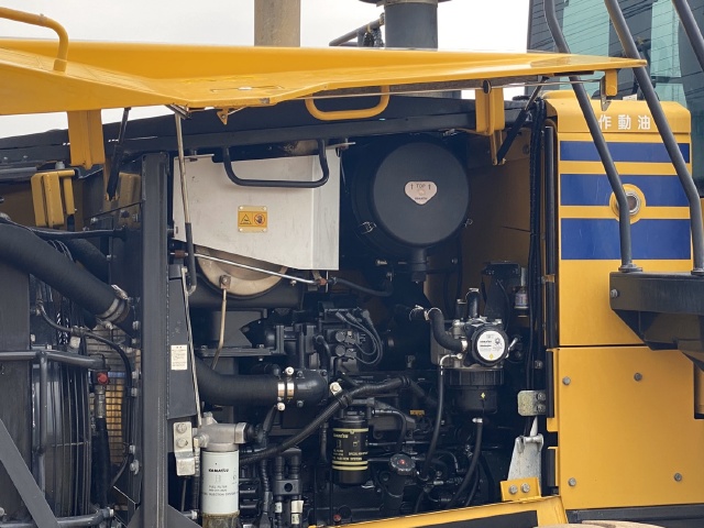 ขายรถตักล้อยาง KOMATSU WA380-7 ปี 2015 นำเข้าจากญี่ปุ่น สภาพสวยพร้อมใช้มีVDOการทำงานครับ