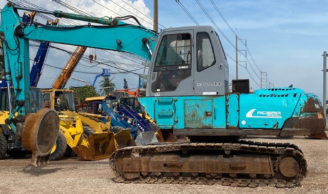 ขายรถขุด KOBELCO SK200LC MARK 5 SUPER แม่เหล็ก นำเข้าจากญี่ปุ่น พร้อมใช้ มีVDOการทำงานครับ ขายรถขุด KOBELCO SK200LC MARK 5 SUPER แม่เหล็ก นำเข้าจากญี่ปุ่น พร้อมใช้ มีVDOการทำงานครับ