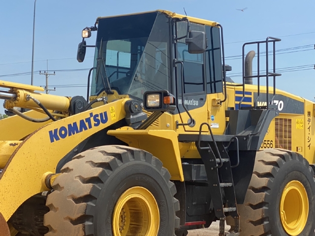 ขายรถตักล้อยาง KOMATSU WA470-7 ปี 2016 นำเข้าจากญี่ปุ่น สภาพสวยพร้อมใช้ มีVDOการทำงานครับ