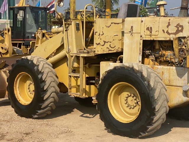 ขายรถตักล้อยาง KOMATSU 510 กรองเดี่ยว นำเข้าจากญี่ปุ่น สภาพพร้อมใช้ มีVDOการทำงานครับ