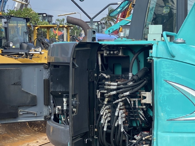 ขายรถขุด KOBELCO SK70SR-2 นำเข้าจากญี่ปุ่น สภาพสวยพร้อมใช้ มีVDOการทำงานครับ