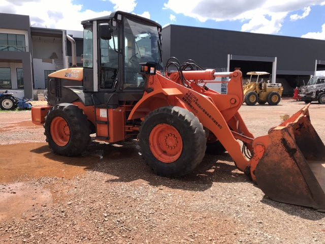 ขายรถตักล้อยาง HITACHI ZW140 (เท่าเทียบ WA200-6) ปี 2012 นำเข้าจากญี่ปุ่น สภาพสวยพร้อมใช้ มีVDOการทำ ขายรถตักล้อยาง HITACHI ZW140 (เท่าเทียบ WA200-6) ปี 2012 นำเข้าจากญี่ปุ่น สภาพสวยพร้อมใช้ มีVDOการทำ
