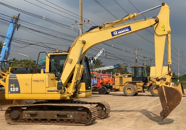 ขายรถขุด KOMATSU PC120-8 ปี 2011 นำเข้าจากญี่ปุ่น สภาพสวยพร้อมใช้ มีVDOการทำงานครับ ขายรถขุด KOMATSU PC120-8 ปี 2011 นำเข้าจากญี่ปุ่น สภาพสวยพร้อมใช้ มีVDOการทำงานครับ