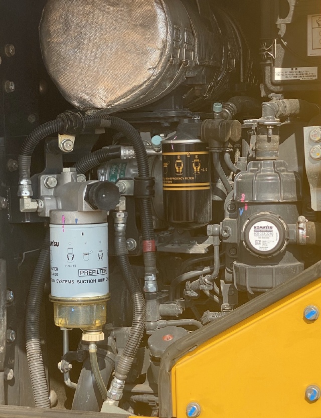 ขายรถตักล้อยาง KOMATSU WA100-7 ปี 2016 นำเข้าเองจากญี่ปุ่น สภาพสวยพร้อมใช้ มีVDOการทำงานครับ