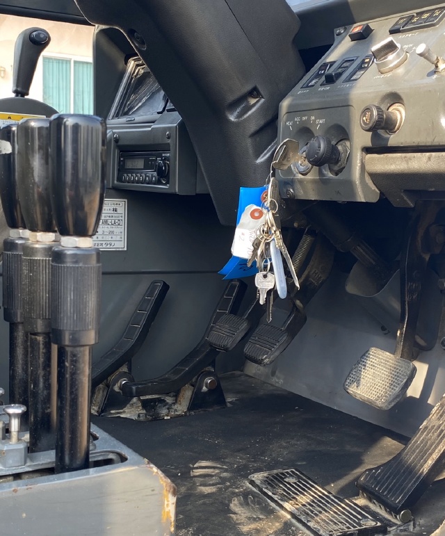 ขายรถเครน TADANO TR350M-3 (ขนาด 35 ตัน) ปี 1998 นำเข้าจากญี่ปุ่น สภาพสวยพร้อมใช้ มีVDOการทำงานครับ ขายรถเครน TADANO TR350M-3 (ขนาด 35 ตัน) ปี 1998 นำเข้าจากญี่ปุ่น สภาพสวยพร้อมใช้ มีVDOการทำงานครับ