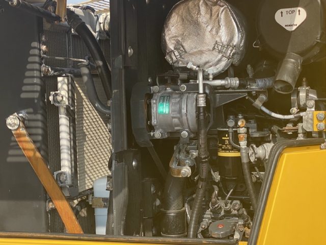 ขายรถตักล้อยาง KOMATSU WA100-6 นำเข้าจากญี่ปุ่น สภาพสวยพร้อมใช้