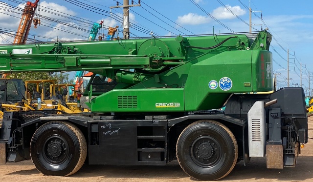 ขายรถเครน TADANO GR250N-1 (ขนาด 25 ตัน) ปี 2007 นำเข้าจากญี่ปุ่น พร้อมใช้ มีVDOการทำงานครับ ขายรถเครน TADANO GR250N-1 (ขนาด 25 ตัน) ปี 2007 นำเข้าจากญี่ปุ่น พร้อมใช้ มีVDOการทำงานครับ