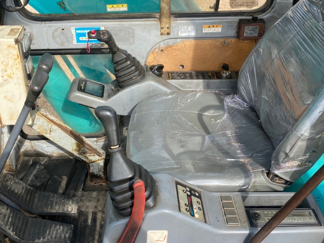 ขายรถขุด KOBELCO SK200LC MARK 5 SUPER แม่เหล็ก นำเข้าจากญี่ปุ่น พร้อมใช้ มีVDOการทำงานครับ
