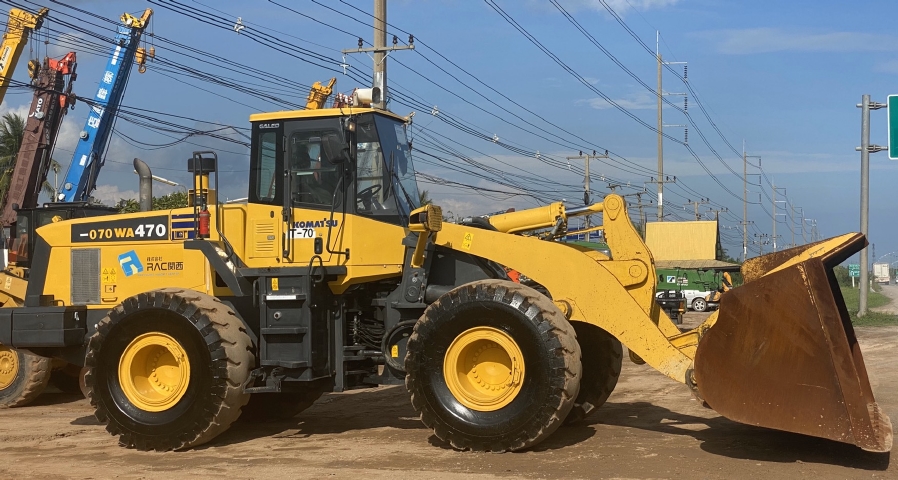 ขายรถตักล้อยาง KOMATSU WA470-5 นำเข้าจากญี่ปุ่น สภาพสวยพร้อมใช้ มีVDOการทำงานครับ ขายรถตักล้อยาง KOMATSU WA470-5 นำเข้าจากญี่ปุ่น สภาพสวยพร้อมใช้ มีVDOการทำงานครับ