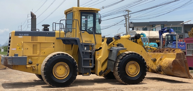 ขายรถตักล้อยาง KOMATSU WA500-3 นำเข้าจากญี่ปุ่น สภาพสวยพร้อมใช้ มีVDOการทำงานครับ ขายรถตักล้อยาง KOMATSU WA500-3 นำเข้าจากญี่ปุ่น สภาพสวยพร้อมใช้ มีVDOการทำงานครับ