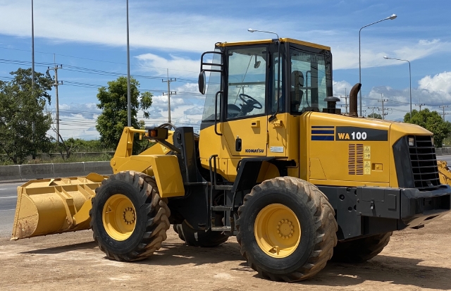 ขายรถตักล้อยาง KOMATSU WA100-6 ปี 2012 แขนยาวพิเศษ นำเข้าจากญี่ปุ่น สภาพสวยพร้อมใช้ มีVDOการทำงานครั ขายรถตักล้อยาง KOMATSU WA100-6 ปี 2012 แขนยาวพิเศษ นำเข้าจากญี่ปุ่น สภาพสวยพร้อมใช้ มีVDOการทำงานครั