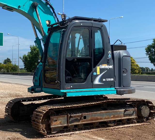 ขายรถขุด KOBELCO SK125SR ปี 2013 นำเข้าจากญี่ปุ่น พร้อมใช้ มีVDOการทำงานครับ