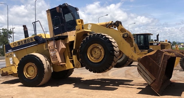 ขายรถตักล้อยาง KOMATSU WA500-1 นำเข้าจากญี่ปุ่น สภาพสวยพร้อมใช้ มีVDOการทำงานครับ