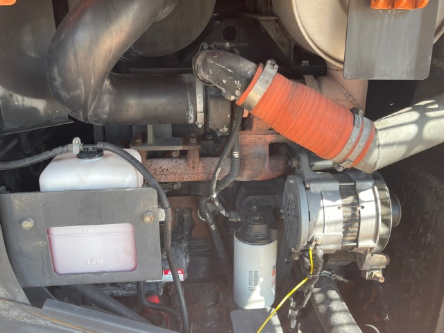 ขายรถตักล้อยาง HITACHI ZW150 นำเข้าจากญี่ปุ่น พร้อมใช้ มีVDOการทำงานครับ