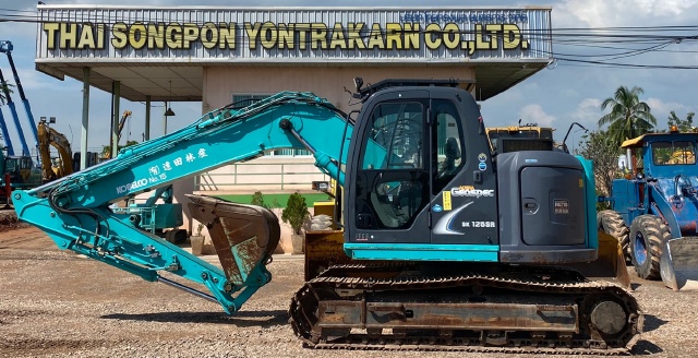 ขายรถขุด KOBELCO SK125SR ปี 2013 นำเข้าจากญี่ปุ่น พร้อมใช้ มีVDOการทำงานครับ