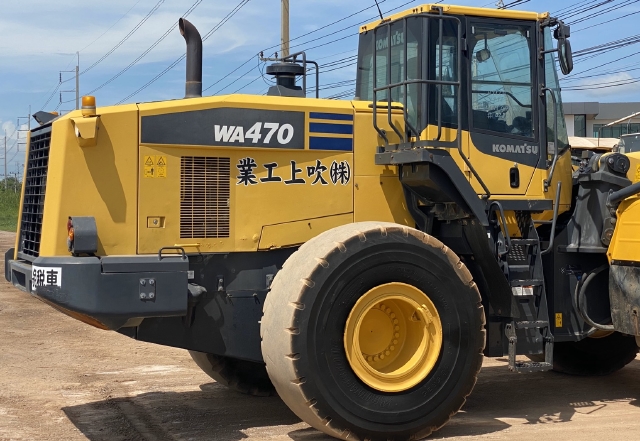 ขายรถตักล้อยาง KOMATSU WA470-7 ปี 2014 นำเข้าจากญี่ปุ่น สภาพสวยพร้อมใช้ มีVDOการทำงานครับ