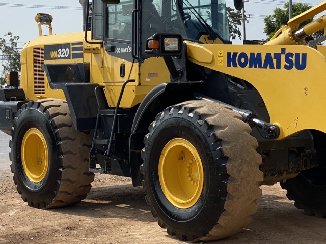 ขายรถตักล้อยาง KOMATSU WA320-7 ปี 2017 แขนยาวพิเศษ1 นำเข้าจากญี่ปุ่น สภาพสวยพร้อมใช้ มีVDOการทำงานคร