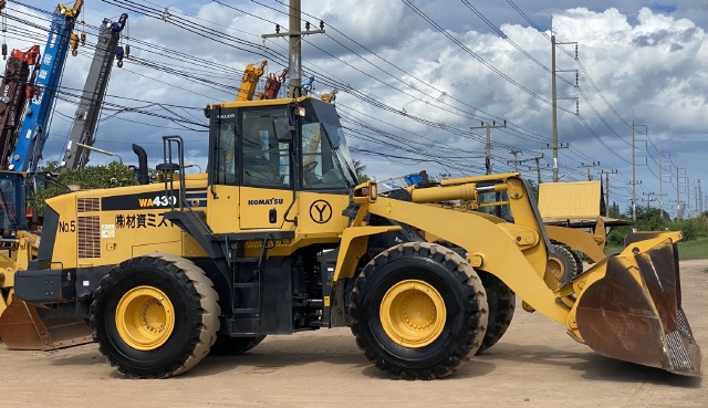 ขายรถตักล้อยาง KOMATSU WA430-6 นำเข้าจากญี่ปุ่น สภาพสวยพร้อมใช้ มีVDOการทำงานครับ ขายรถตักล้อยาง KOMATSU WA430-6 นำเข้าจากญี่ปุ่น สภาพสวยพร้อมใช้ มีVDOการทำงานครับ