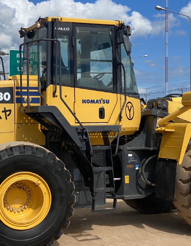 ขายรถตักล้อยาง KOMATSU WA430-6 นำเข้าจากญี่ปุ่น สภาพสวยพร้อมใช้ มีVDOการทำงานครับ