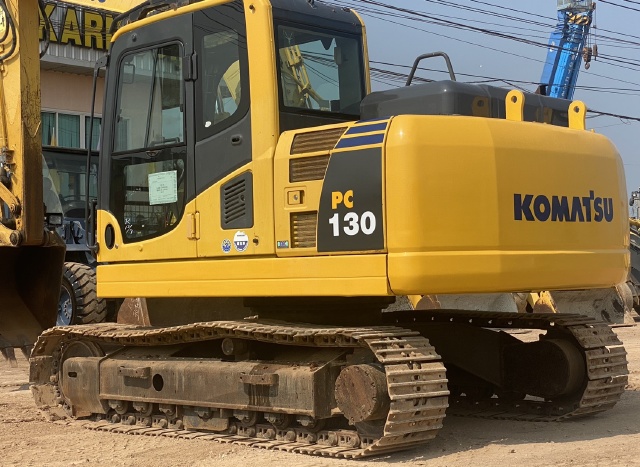 ขายรถขุด KOMATSU PC130-8 นำเข้าจากญี่ปุ่น พร้อมใช้ มีVDOการทำงานครับ