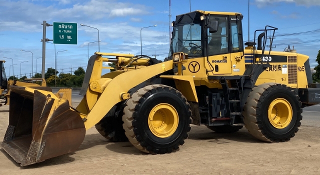 ขายรถตักล้อยาง KOMATSU WA430-6 นำเข้าจากญี่ปุ่น สภาพสวยพร้อมใช้ มีVDOการทำงานครับ