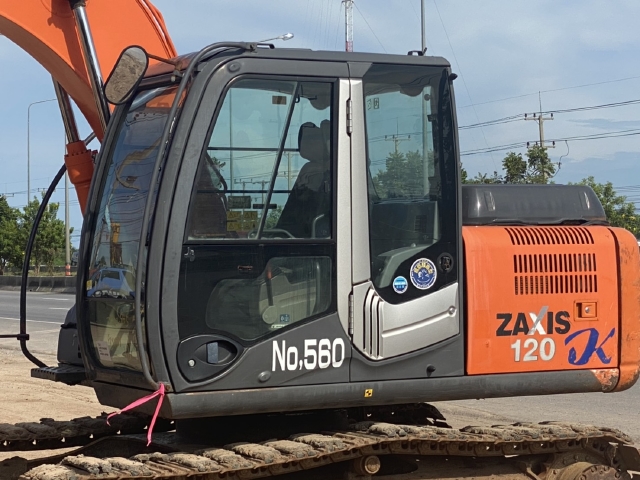 ขายรถขุด HITACHI ZX120-3 ปี 2009 นำเข้าจากญี่ปุ่น สภาพสวยพร้อมใช้ มีVDOการทำงานครับ ขายรถขุด HITACHI ZX120-3 ปี 2009 นำเข้าจากญี่ปุ่น สภาพสวยพร้อมใช้ มีVDOการทำงานครับ