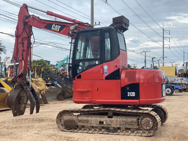 ขายรถขุด CAT 311C แม่เหล็ก นำเข้าจากญี่ปุ่น สภาพสวยพร้อมใช้ มีVDOการทำงานครับ ขายรถขุด CAT 311C แม่เหล็ก นำเข้าจากญี่ปุ่น สภาพสวยพร้อมใช้ มีVDOการทำงานครับ