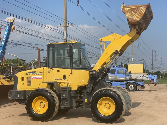 ขายรถตักล้อยาง KOMATSU WA100-6 นำเข้าจากญี่ปุ่น สภาพสวยพร้อมใช้ ขายรถตักล้อยาง KOMATSU WA100-6 นำเข้าจากญี่ปุ่น สภาพสวยพร้อมใช้