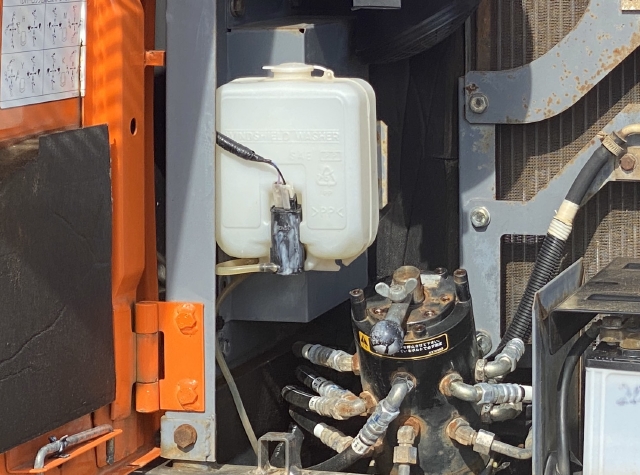 ขายรถขุด HITACHI ZX120-3 ปี 2009 นำเข้าจากญี่ปุ่น สภาพสวยพร้อมใช้ มีVDOการทำงานครับ