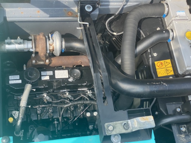 ขายรถขุด KOBELCO SK135SR-2 YY06 ปี 2011 นำเข้าจากญี่ปุ่น สภาพสวยพร้อมใช้ มีVDOการทำงานครับ