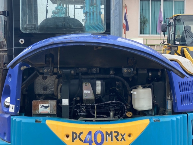 ขายรถขุด KOMATSU PC40MR-1 นำเข้าจากญี่ปุ่น สภาพสวยพร้อมใช้ มีVDOการทำงานครับ
