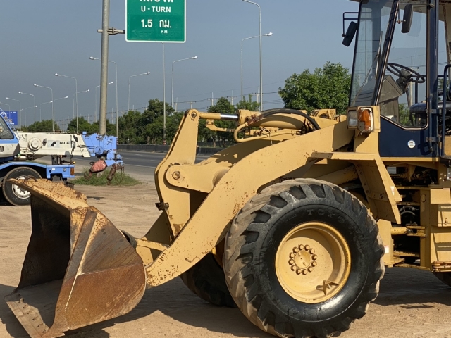 ขายรถตักล้อยาง KOMATSU WA150-1 นำเข้าจากญี่ปุ่น สภาพสวยพร้อมใช้ มีVDOการทำงานครับ