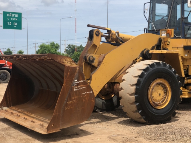 ขายรถตักล้อยาง KOMATSU WA500-1 นำเข้าจากญี่ปุ่น สภาพสวยพร้อมใช้