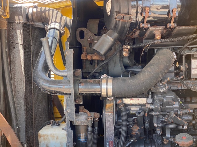 ขายรถตักล้อยาง KOMATSU WA100-5 นำเข้าจากญี่ปุ่น สภาพสวยพร้อมใช้ มีVDOการทำงานครับ