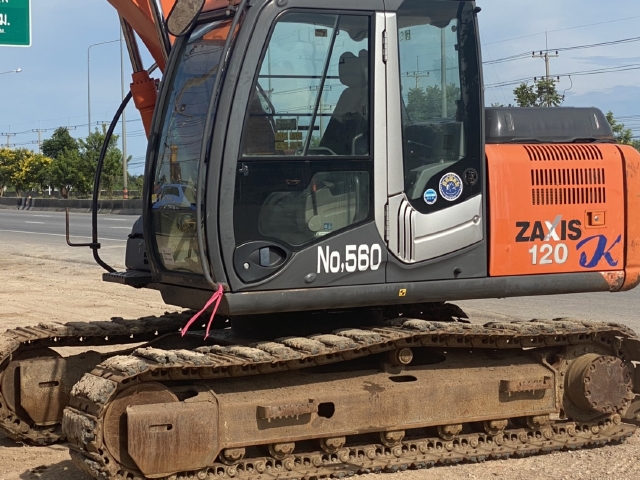 ขายรถขุด HITACHI ZX120-3 ปี 2009 นำเข้าจากญี่ปุ่น สภาพสวยพร้อมใช้ มีVDOการทำงานครับ