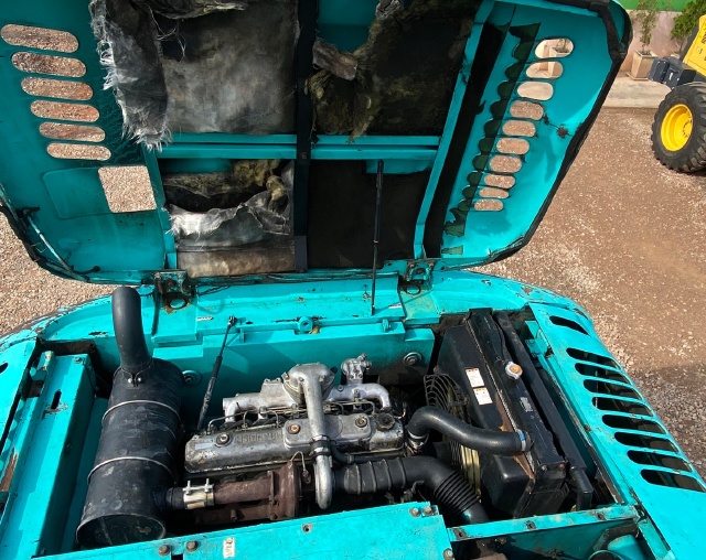 ขายรถขุด KOBELCO SK200LC MARK 5 SUPER แม่เหล็ก นำเข้าจากญี่ปุ่น พร้อมใช้ มีVDOการทำงานครับ