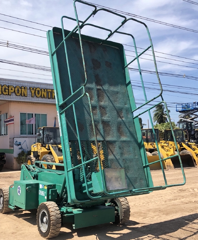 ขายรถกระเช้า HANIX HZ90W นำเข้าจากญี่ปุ่น สภาพสวยพร้อมใช้ มีVDOการทำงานครับ