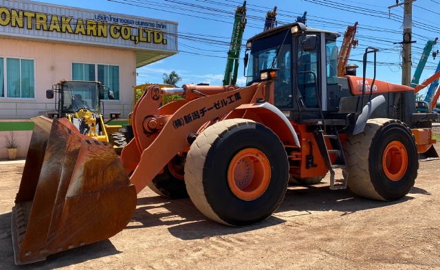 ขายรถตักล้อยาง HITACHI ZW310 นำเข้าจากญี่ปุ่น พร้อมใช้ 
