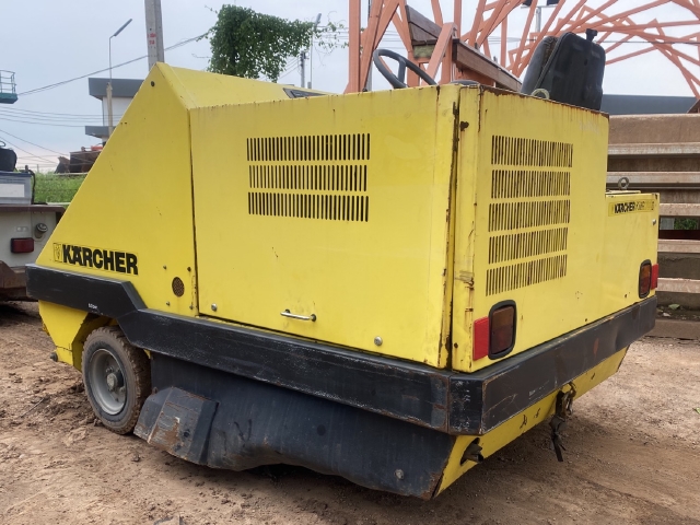 ขายรถกวาดขยะ KARCHER KMR1700D นำเข้าเองจากญี่ปุ่น สภาพสวยพร้อมใช้ ขายรถกวาดขยะ KARCHER KMR1700D นำเข้าเองจากญี่ปุ่น สภาพสวยพร้อมใช้