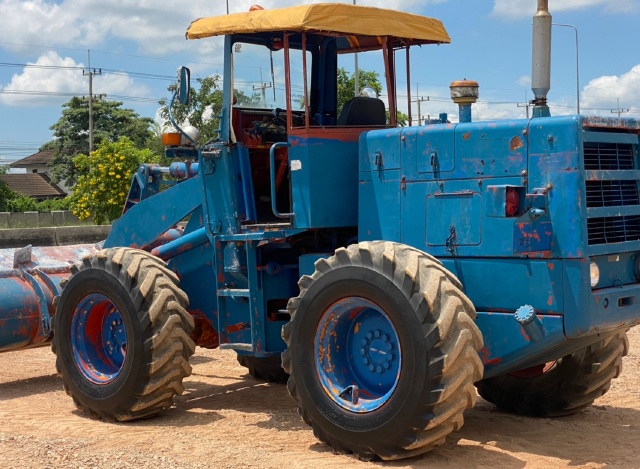 ขายรถตักล้อยาง KOMATSU 510 นำเข้าจากญี่ปุ่น สภาพสวยพร้อมใช้ มีVDOการทำงานครับ