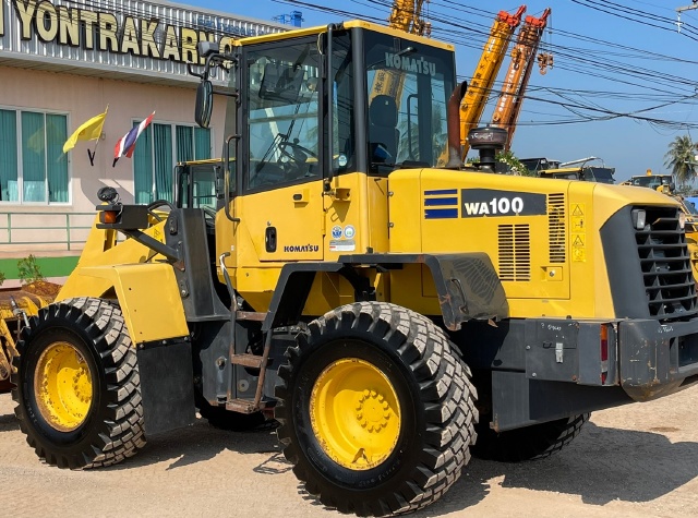 ขายรถตักล้อยาง KOMATSU WA100-5 นำเข้าจากญี่ปุ่น พร้อมใช้ มีVDOการทำงานครับ