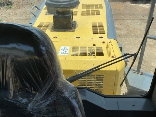 ขายรถตักล้อยาง KOMATSU WA500-3 นำเข้าจากญี่ปุ่น สภาพสวยพร้อมใช้ มีVDOการทำงานครับ