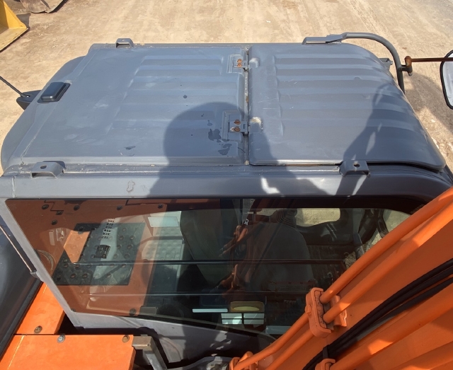 ขายรถขุด HITACHI ZX120-3 ปี 2009 นำเข้าจากญี่ปุ่น สภาพสวยพร้อมใช้ มีVDOการทำงานครับ